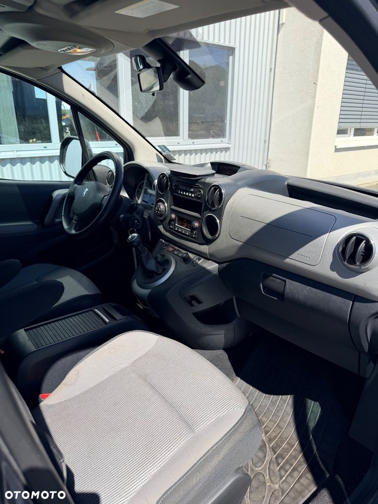 Peugeot Partner HDi FAP 110 Premium - 11