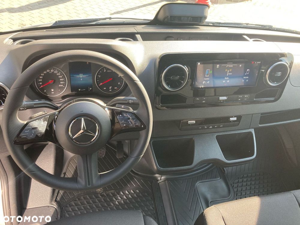 Mercedes-Benz Sprinter 317 CDI - 13