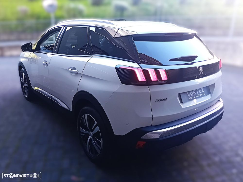 Peugeot 3008 1.2 PureTech Allure - 6