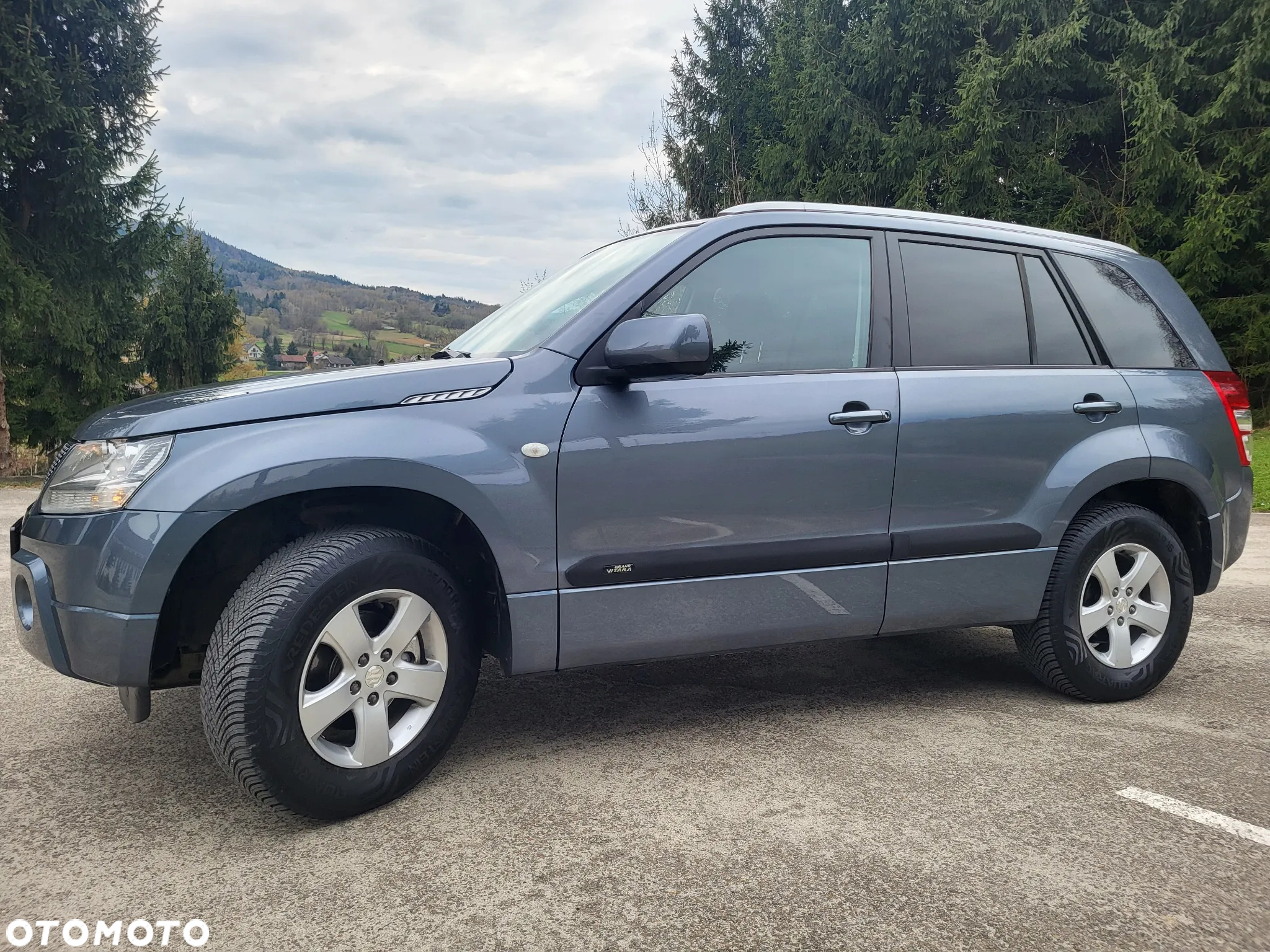 Suzuki Grand Vitara 2.0 - 4