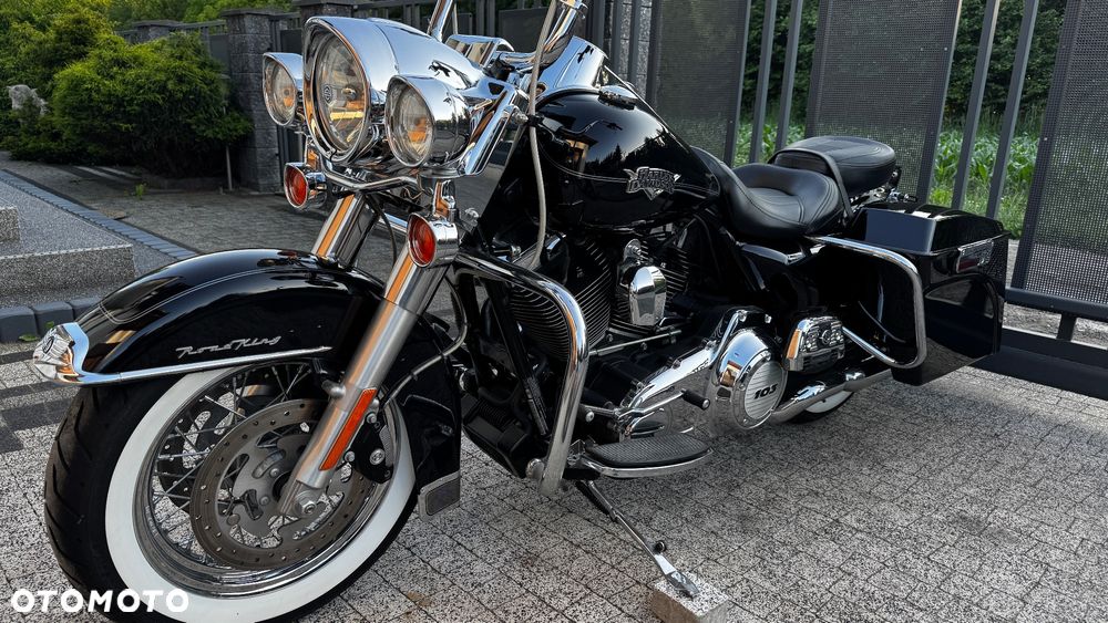 Harley-Davidson Touring Road King - 9