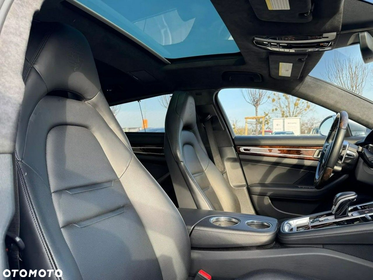 Porsche Panamera 4 E-Hybrid Executive - 13