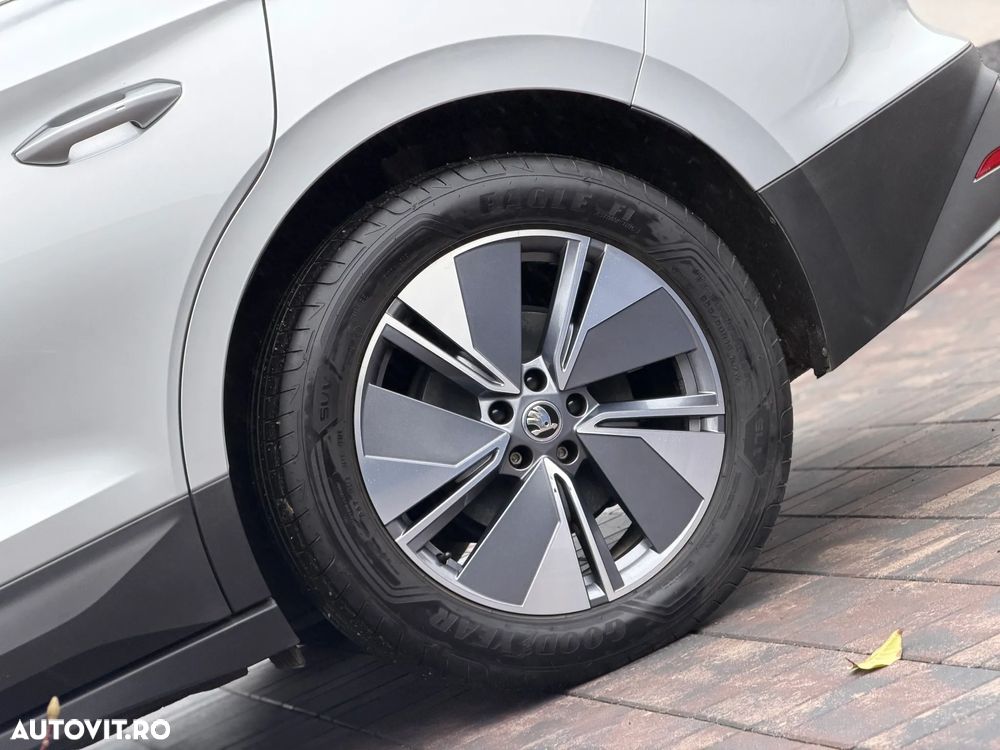 Skoda Enyaq iV Electric 80 - 16