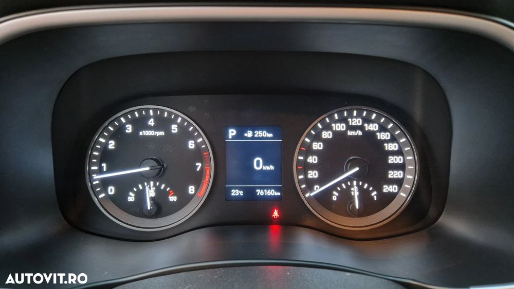Hyundai Tucson 1.6 T-GDi 4WD 7DCT Style - 12