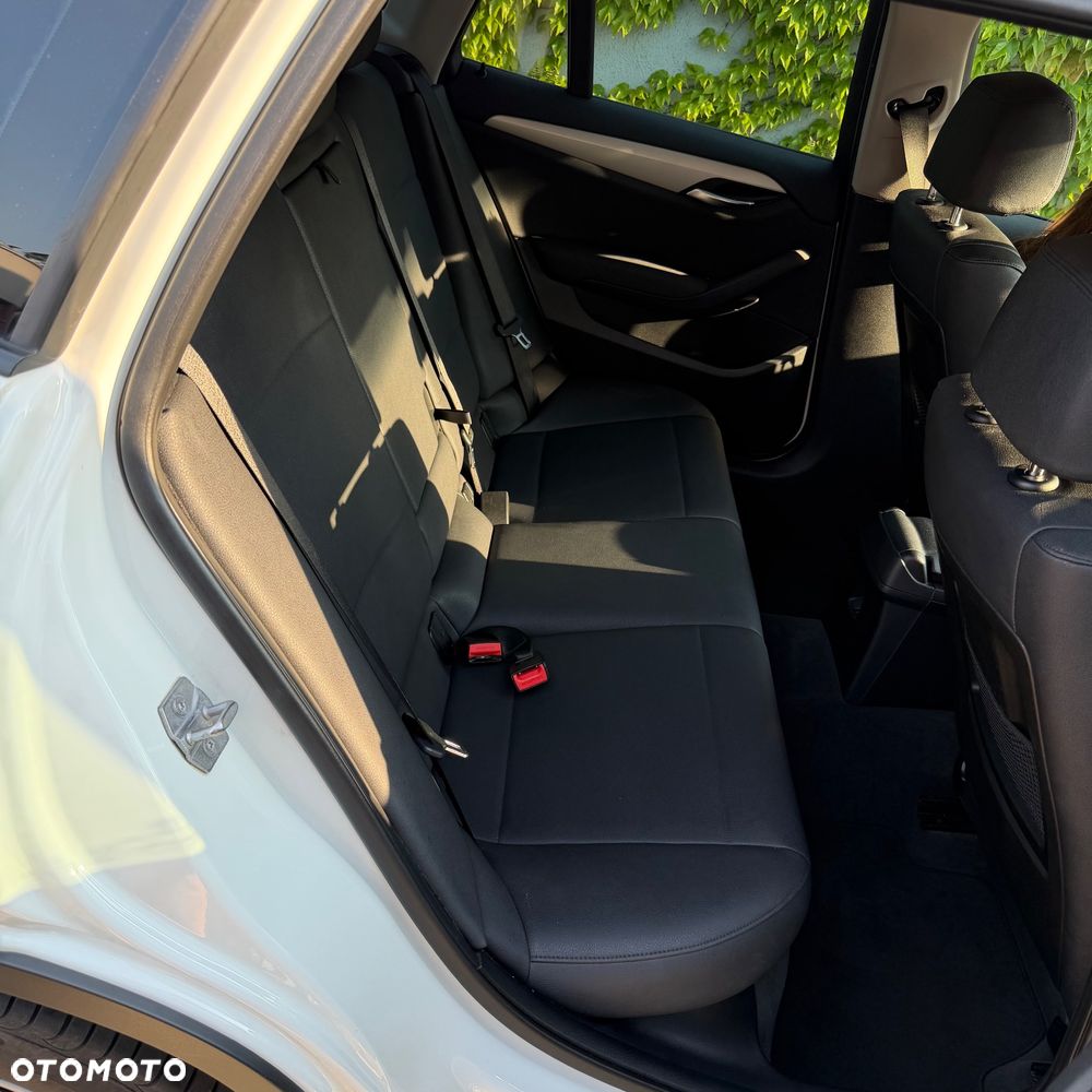 BMW X1 xDrive28i - 8