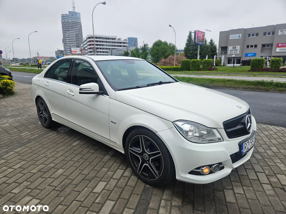 Mercedes-Benz Klasa C - 34