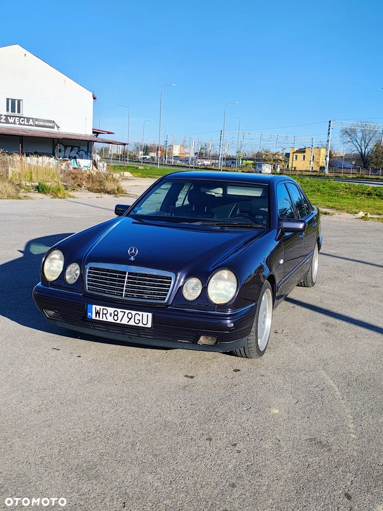 Mercedes-Benz Klasa E 320 Avantgarde - 8