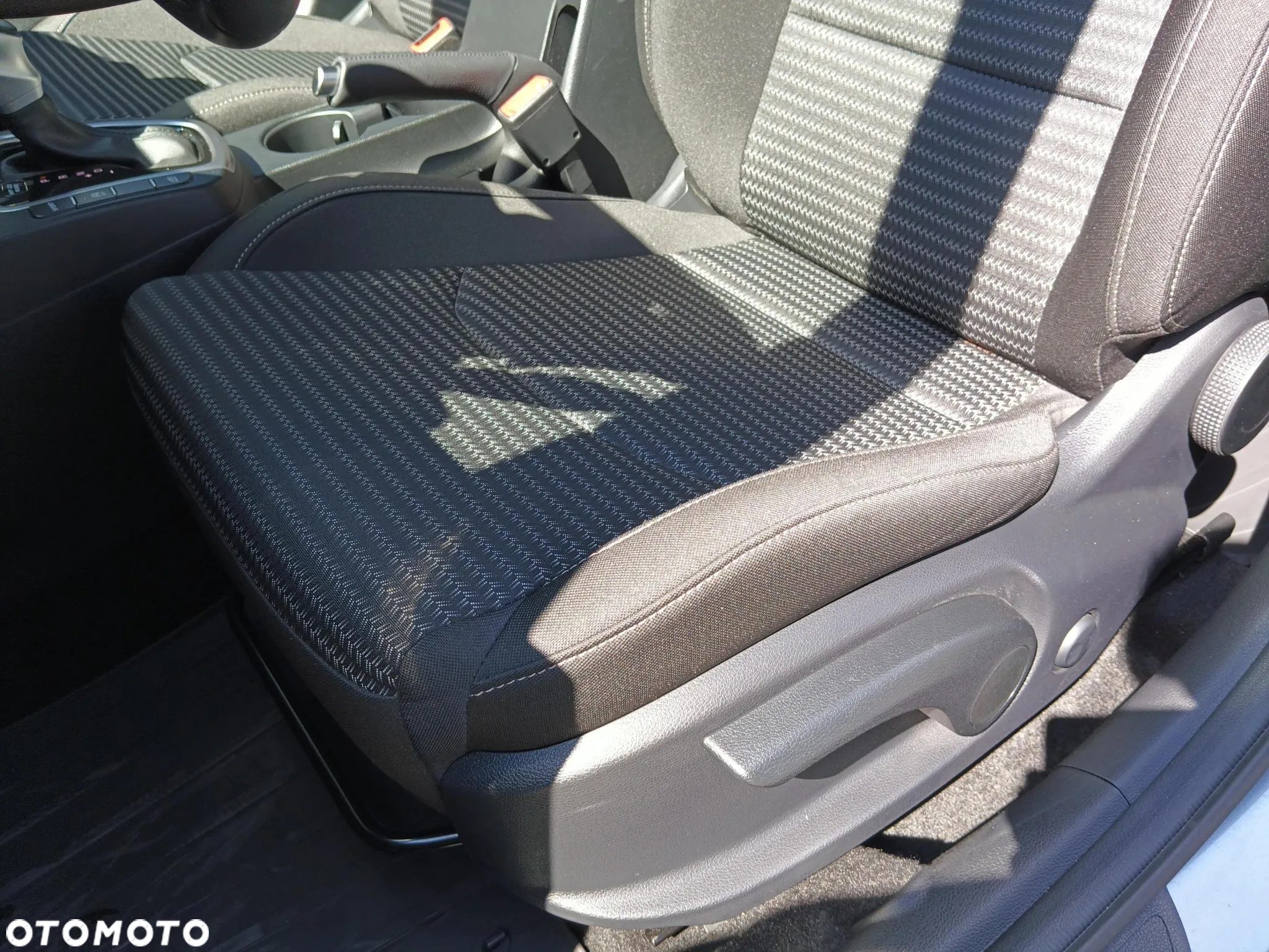 Kia Ceed 1.5 T-GDI M DCT - 14