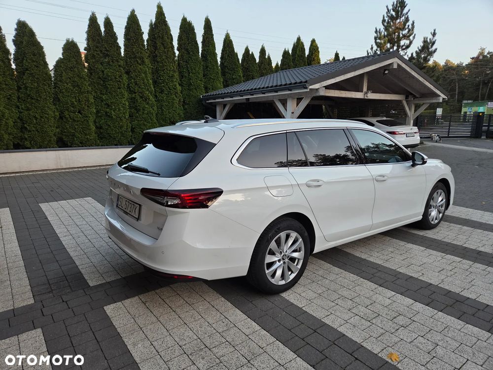 Skoda Superb 2.0 TDI SCR 4x4 Drive DSG - 21