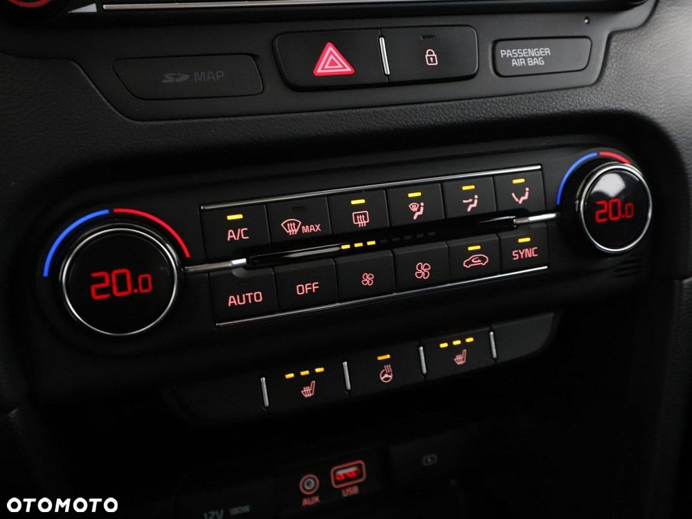 Kia Ceed 1.4 T-GDI OPF Vision - 28