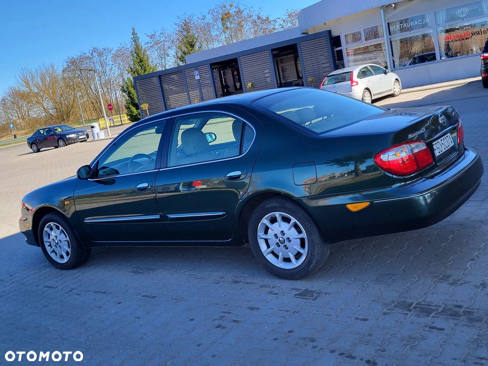 Nissan Maxima 2.0 Elegance - 11