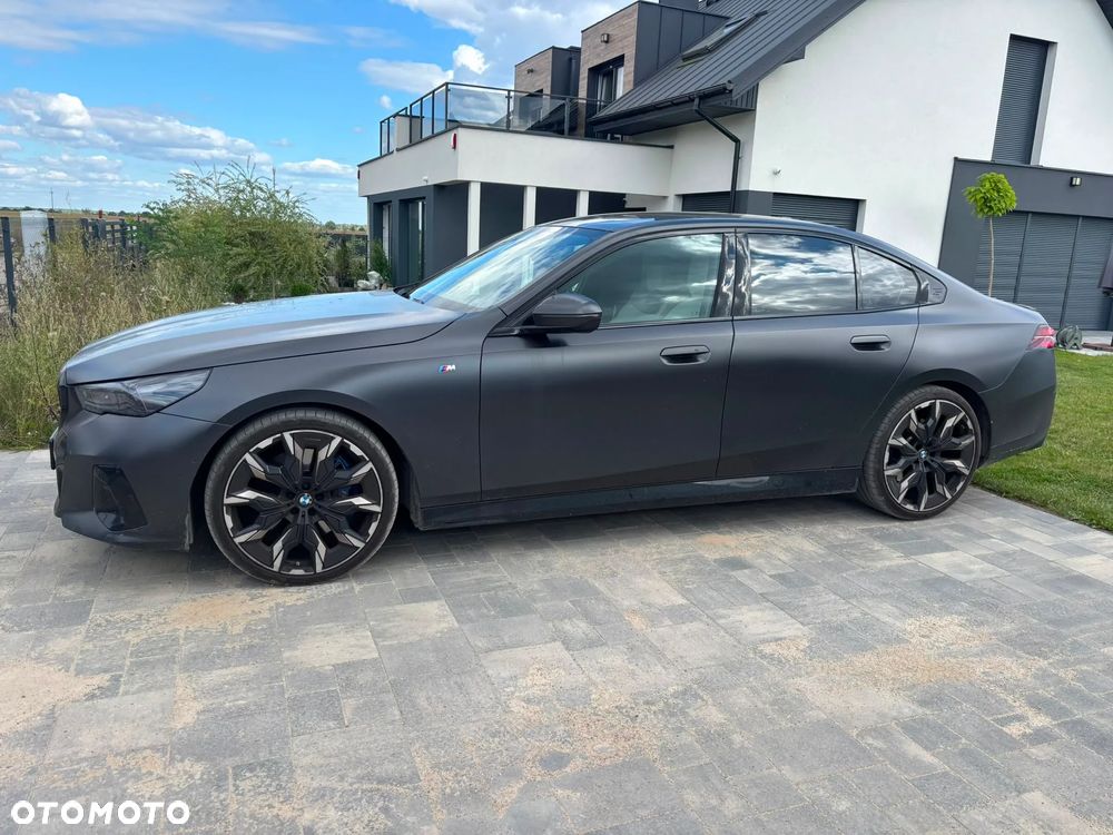 BMW Seria 5 - 1
