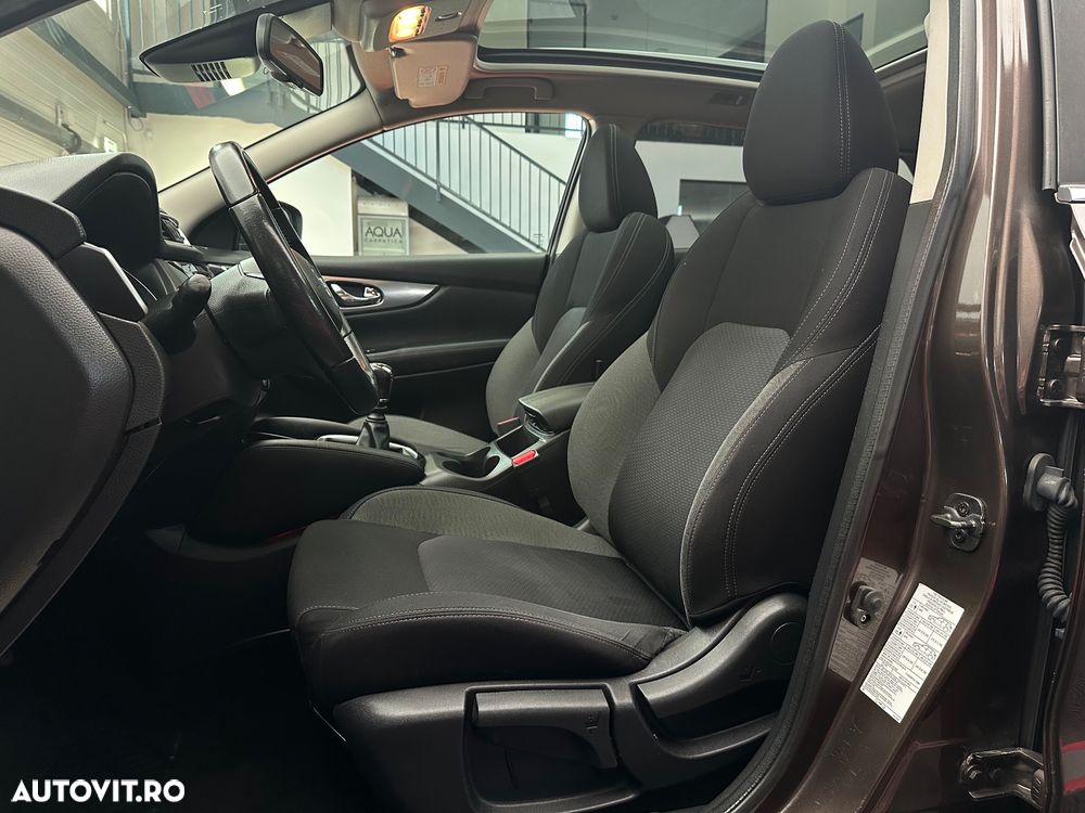 Nissan Qashqai 1.5 DCI N-CONNECTA - 19