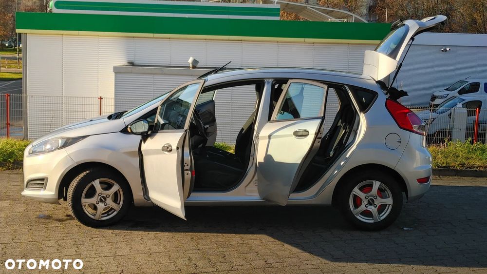 Ford Fiesta 1.25 Ambiente - 8