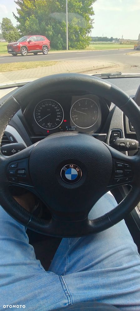 BMW Seria 1 114d - 17