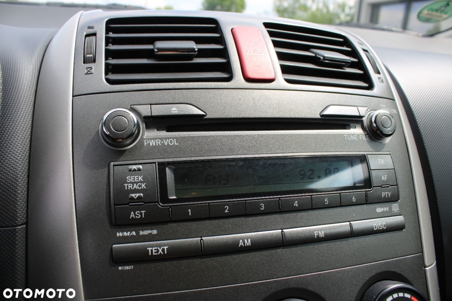 Toyota Auris - 37