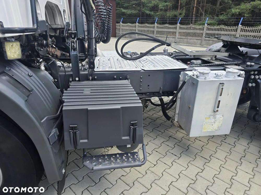 Scania P 440 - 24
