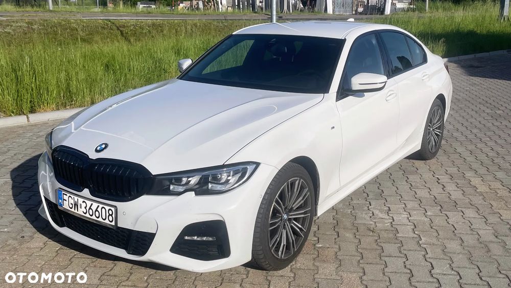 BMW Seria 3 320i xDrive - 2