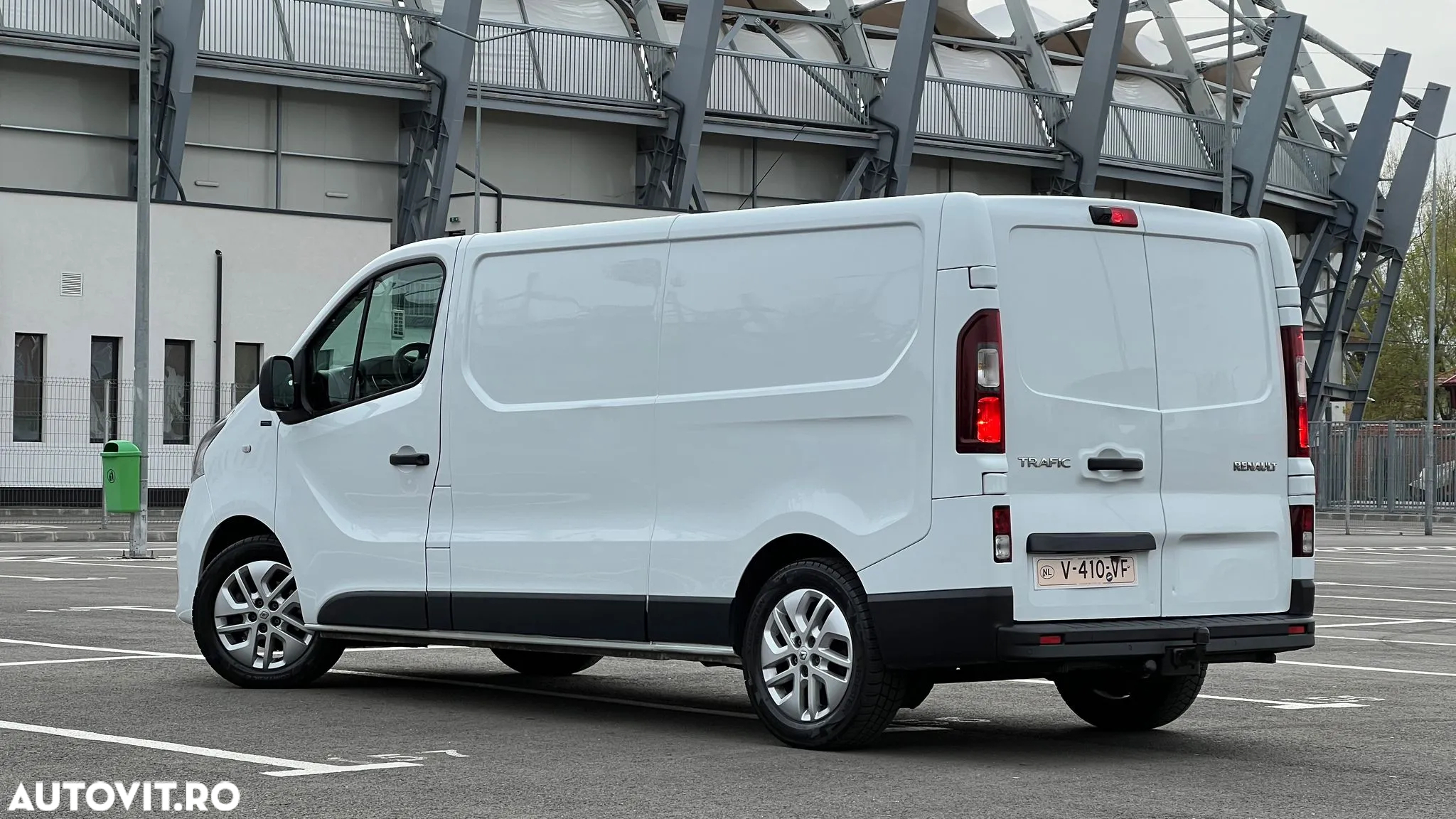 Renault Trafic - 6