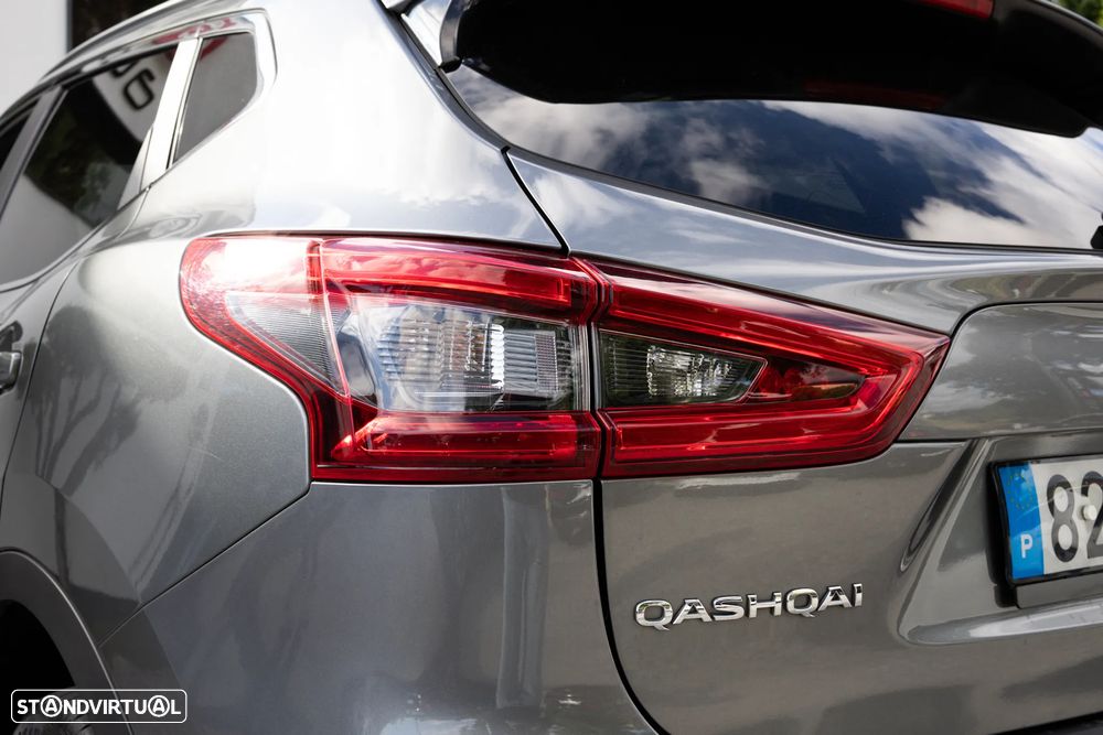 Nissan Qashqai 1.5 dCi N-Connecta Led - 22