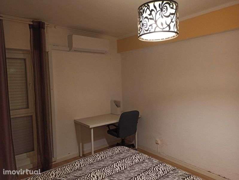 Apartamento T2+1 Odivelas Metro Remodelado - Grande imagem: 4/12