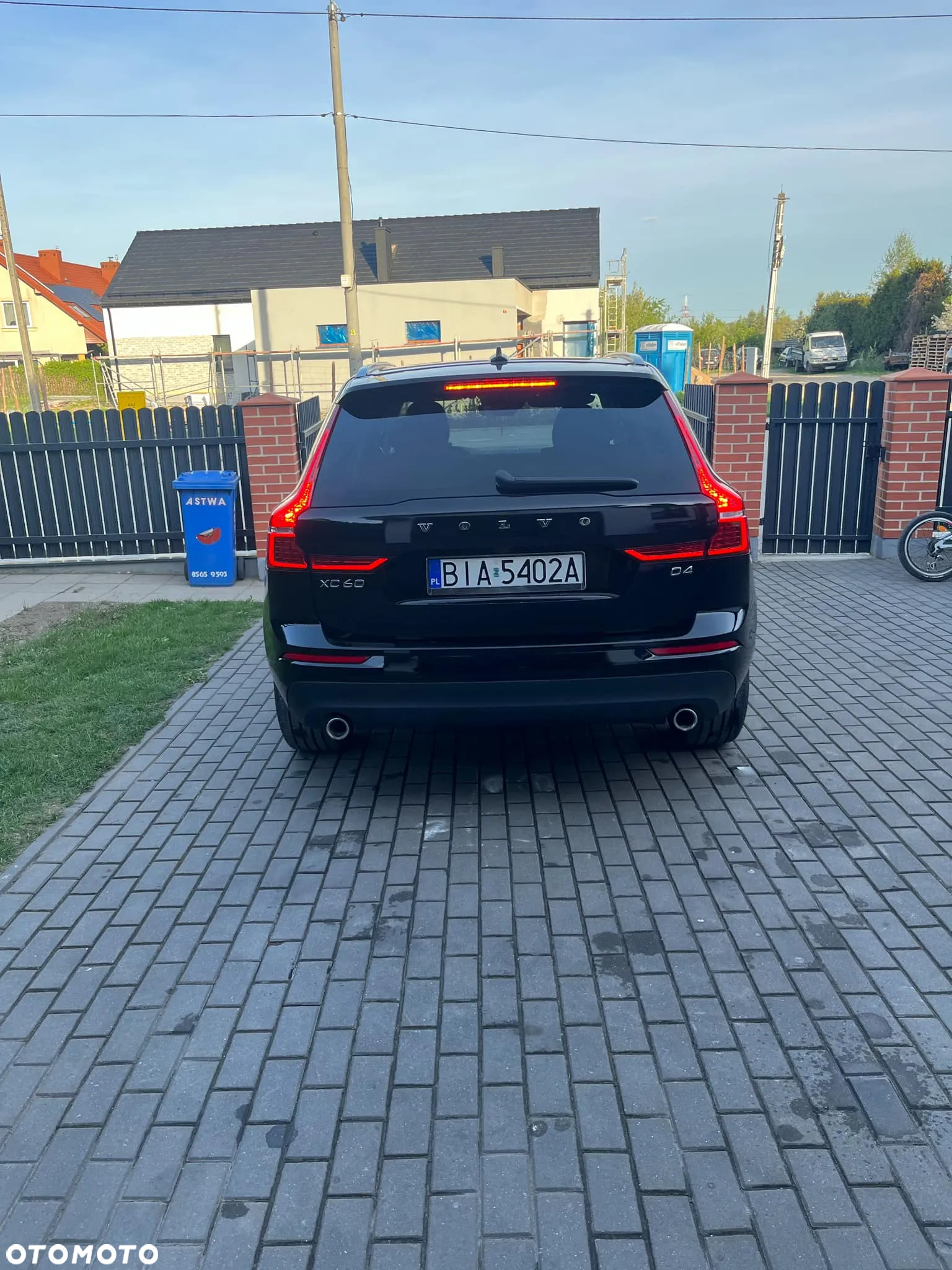 Volvo XC 60 D4 Momentum - 5