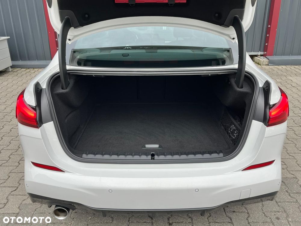 BMW Seria 2 218i M Sport sport - 37