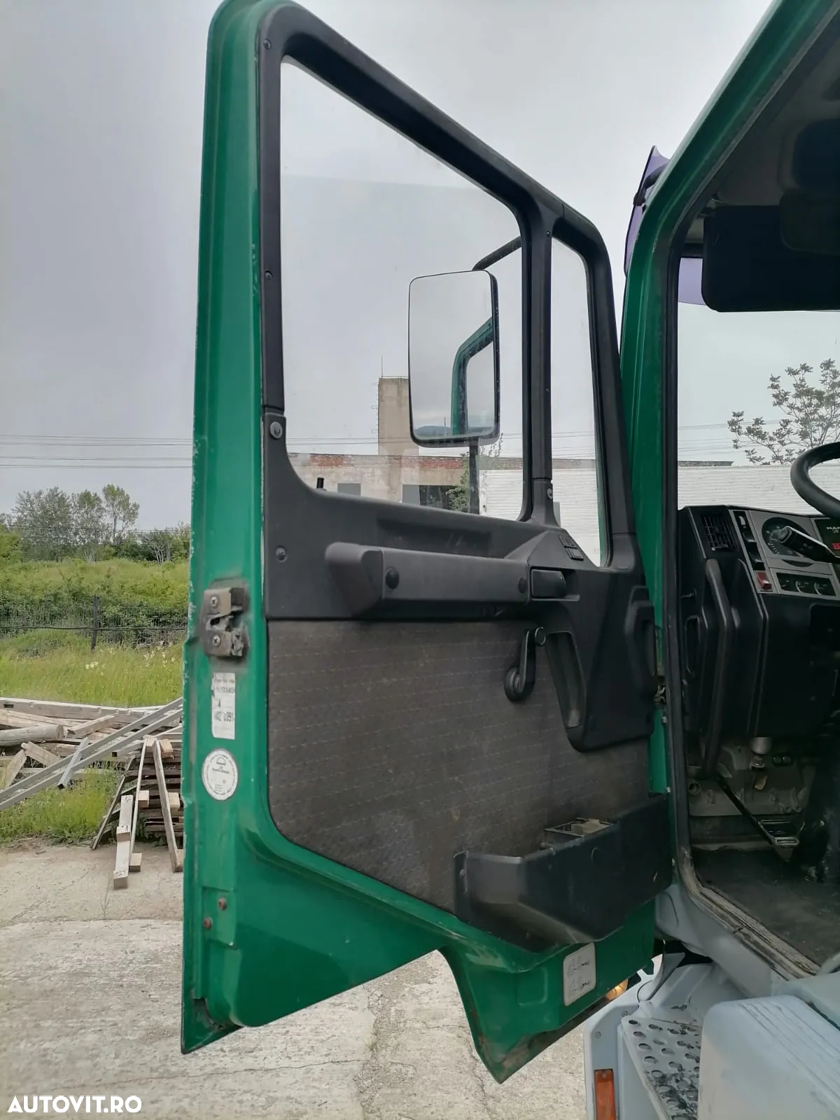 MAN 25285 - 14