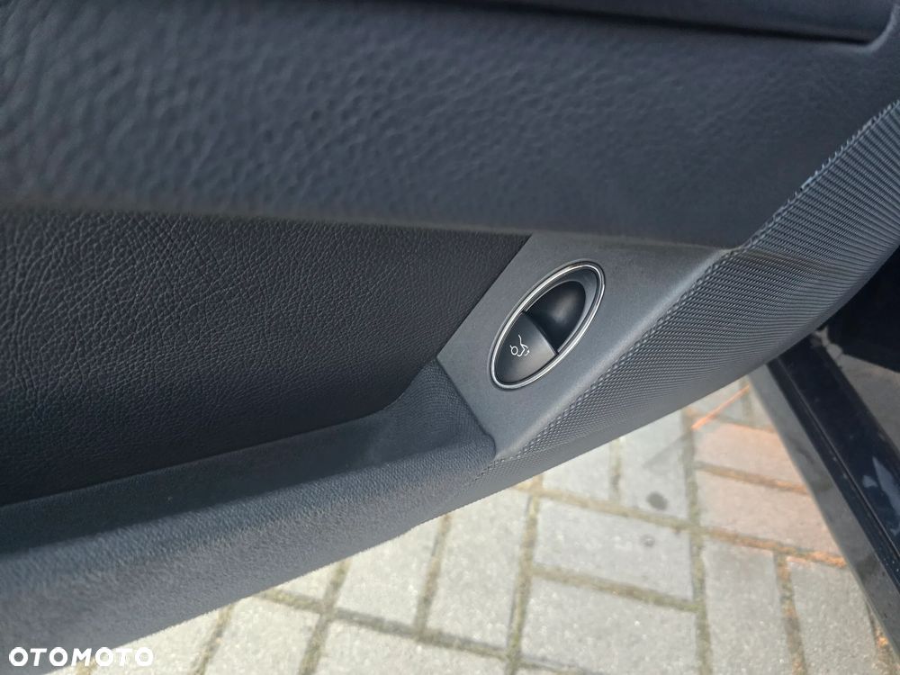 Mercedes-Benz Klasa E 280 CDI 4Matic Automatik Avantgarde DPF - 15