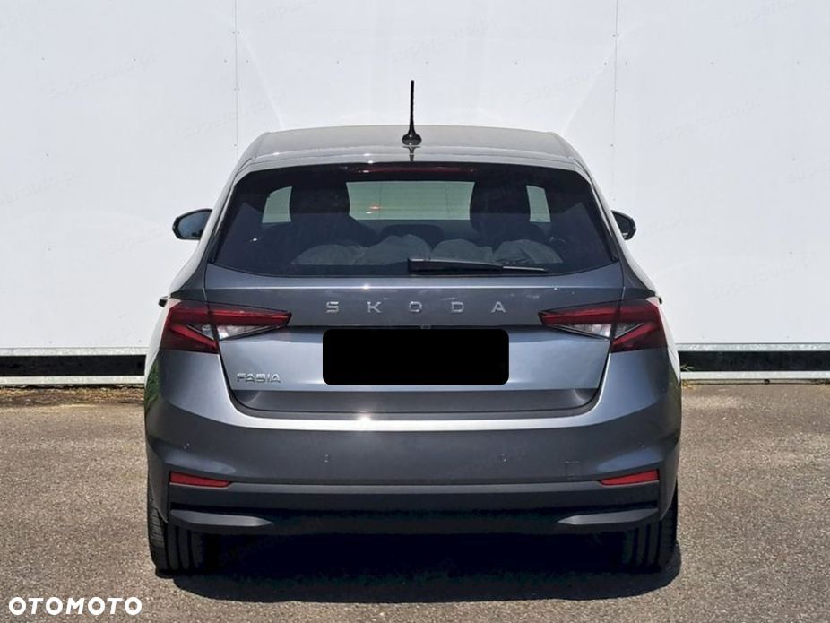 Skoda Fabia 1.5 TSI Drive DSG - 6