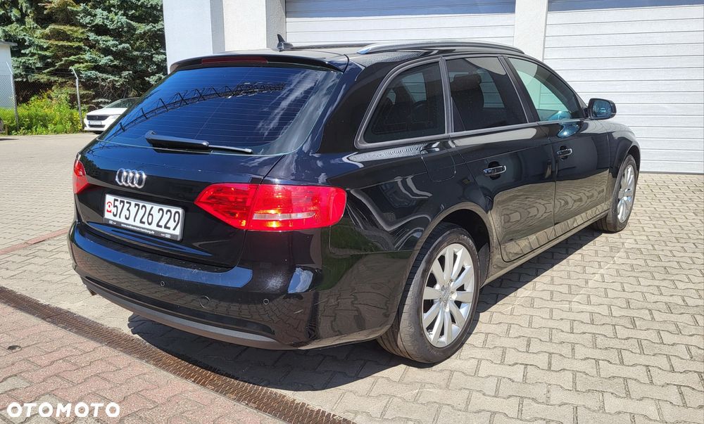 Audi A4 Avant - 3