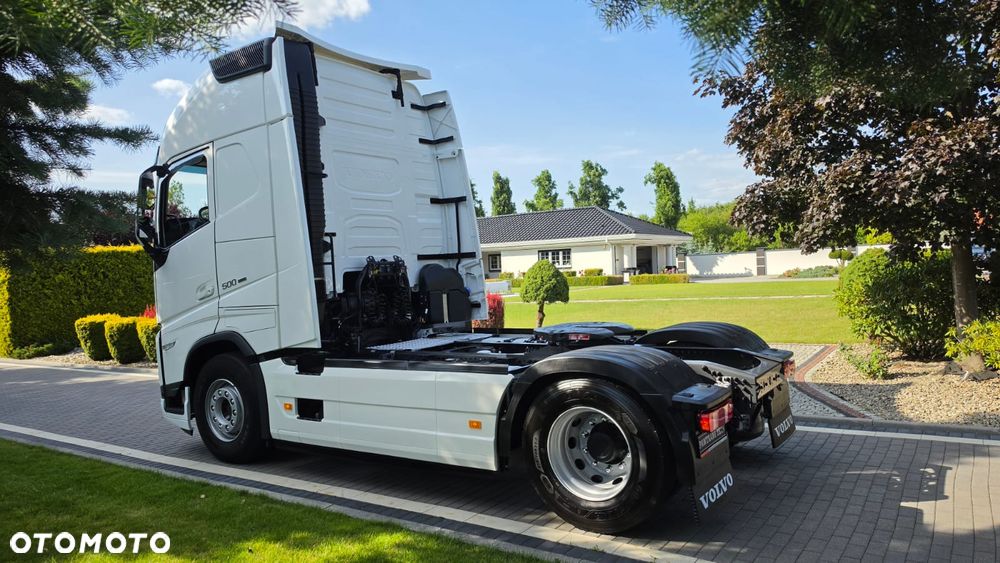 Volvo ///FH///500///2022///GLOBETROTTER/// XXL///FULL LED///VIRTUAL COCPIT/// TABLET///KLIMATYZACJA POSTOJOWA/// ZABUDOWY MIĘDZYOSIOWE///WAGA/// KAMERA///STAN BARDZO DOBRY - 9