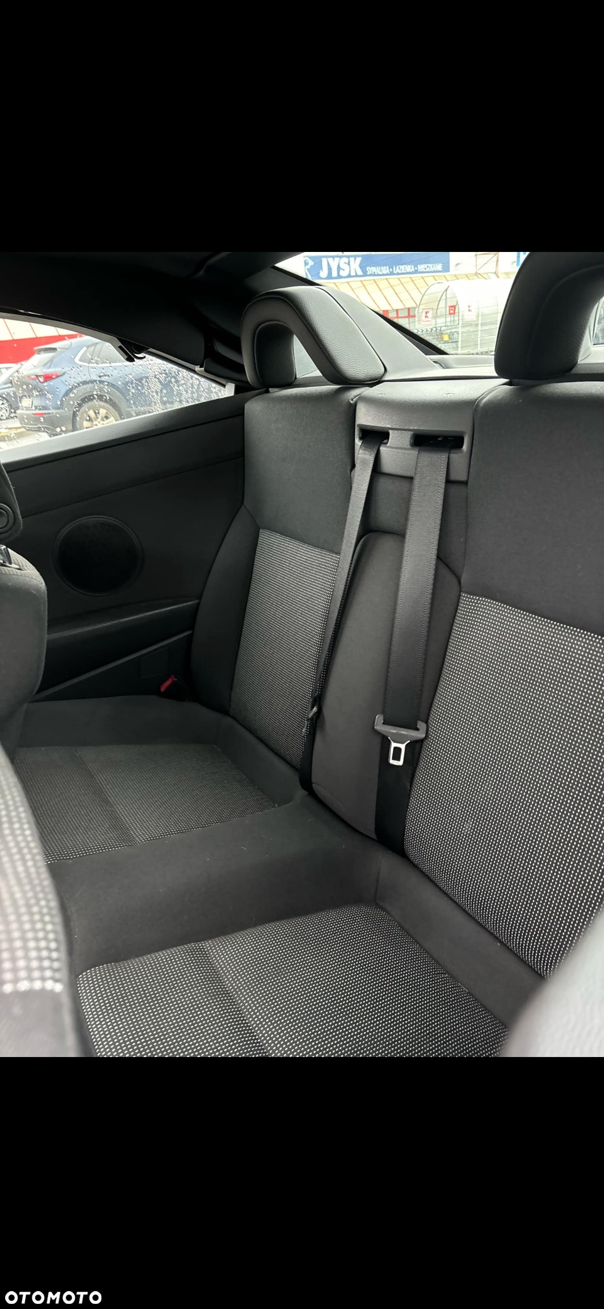 Opel Astra GTC 1.9 CDTI Cosmo - 17