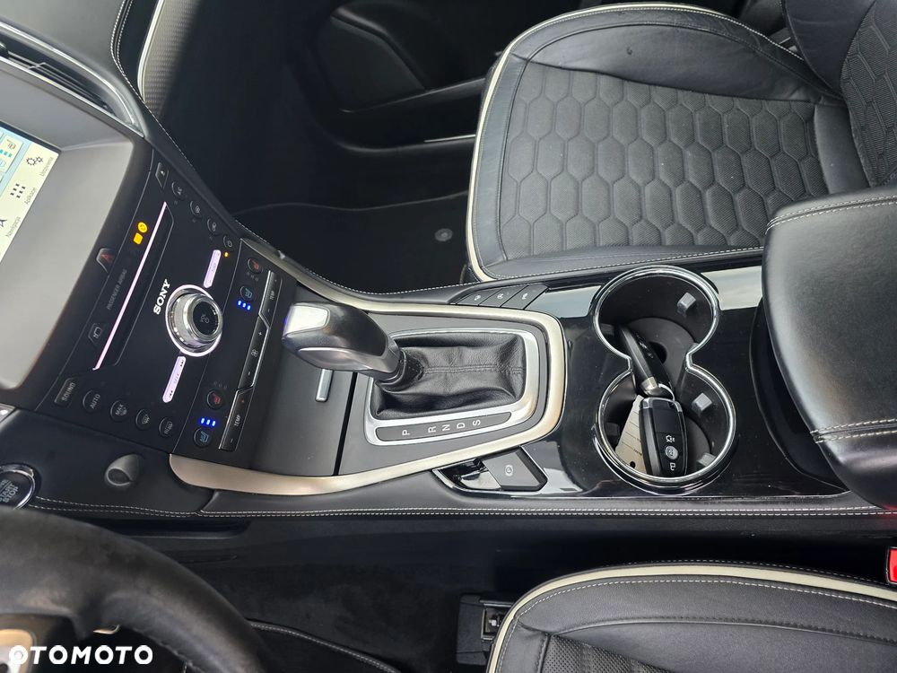 Ford S-Max 2.0 TDCi Vignale PowerShift - 30