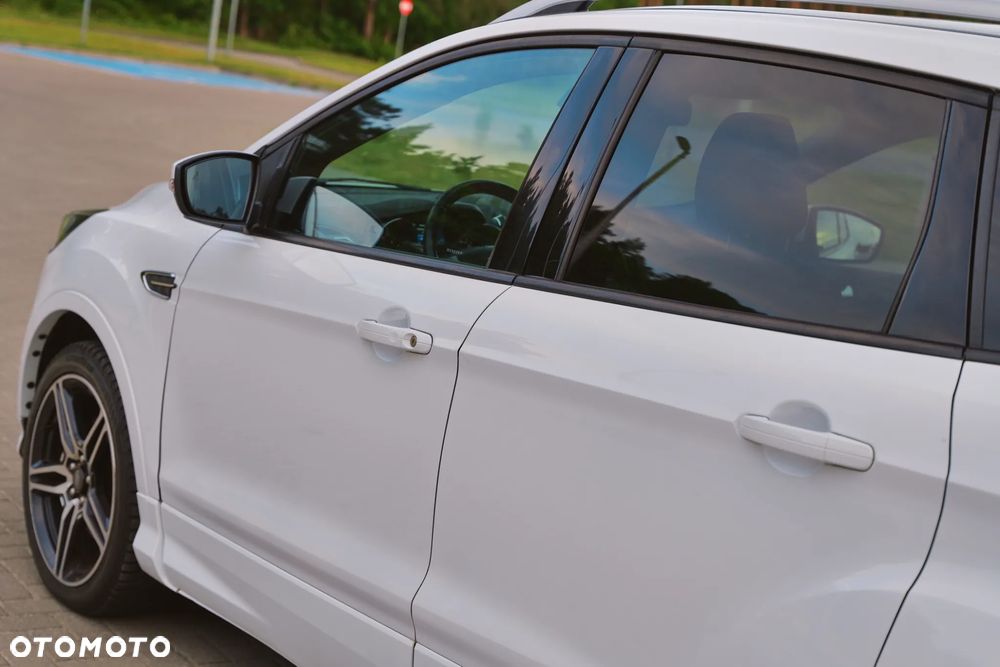 Ford Kuga 2.0 TDCi AWD ST-Line - 13