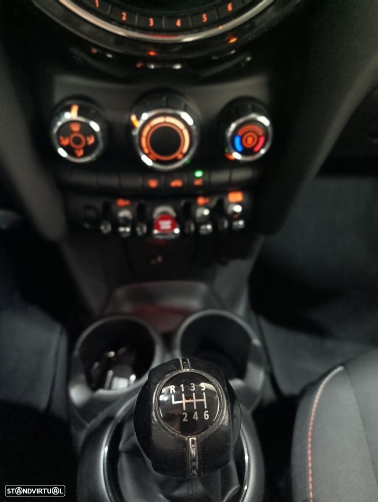 MINI 5 Portas One D - 27