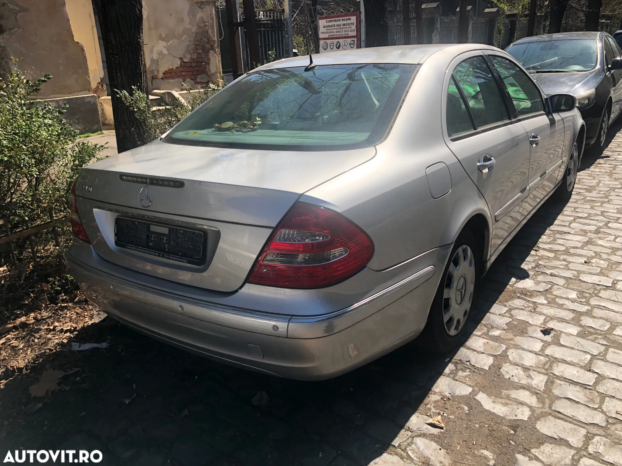 Dezmembrez Mercedes Benz E240 benzina gri w211 2006 - 5