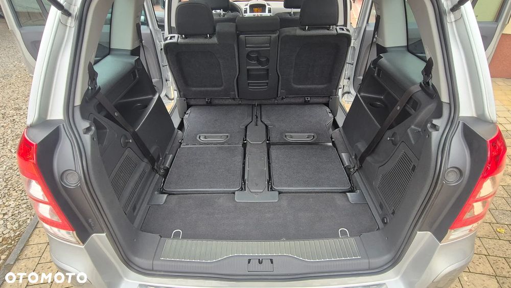 Opel Zafira 1.8 Easytronic Cosmo - 27
