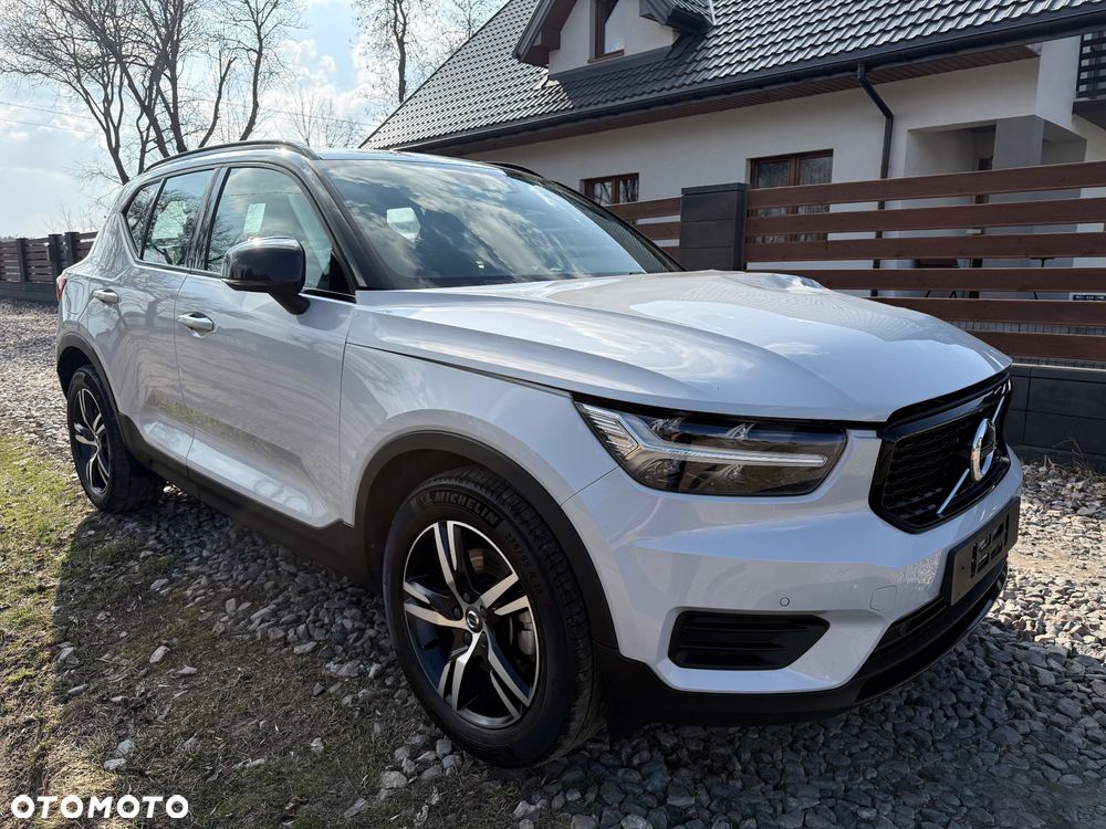 Volvo XC 40 D3 AWD Geartronic R-Design - 2