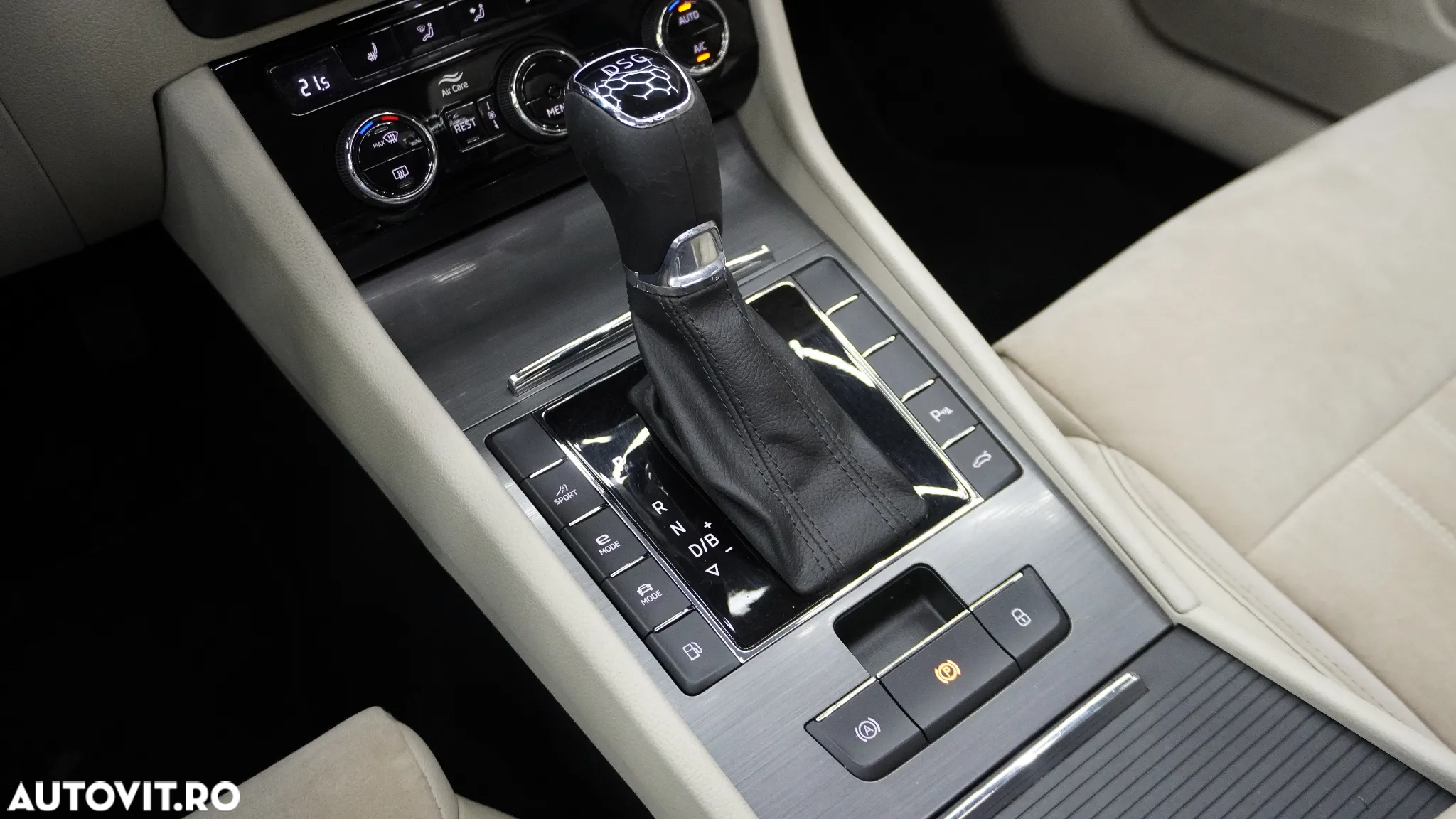 Skoda Superb Combi 1.4 TSI PHEV Ambition - 11