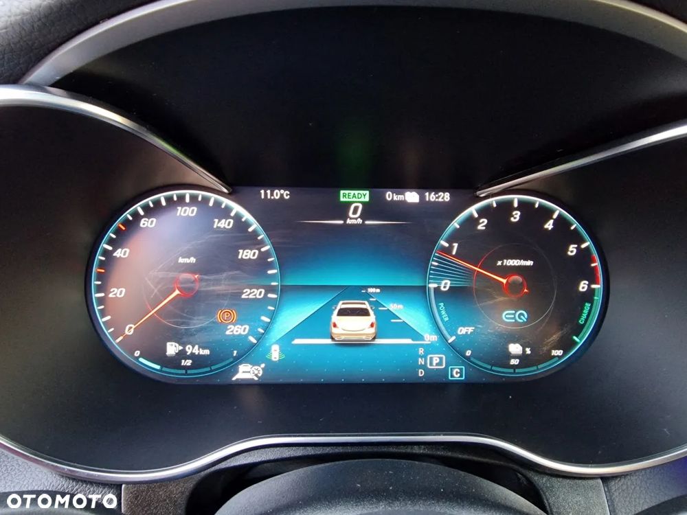 Mercedes-Benz GLC - 31