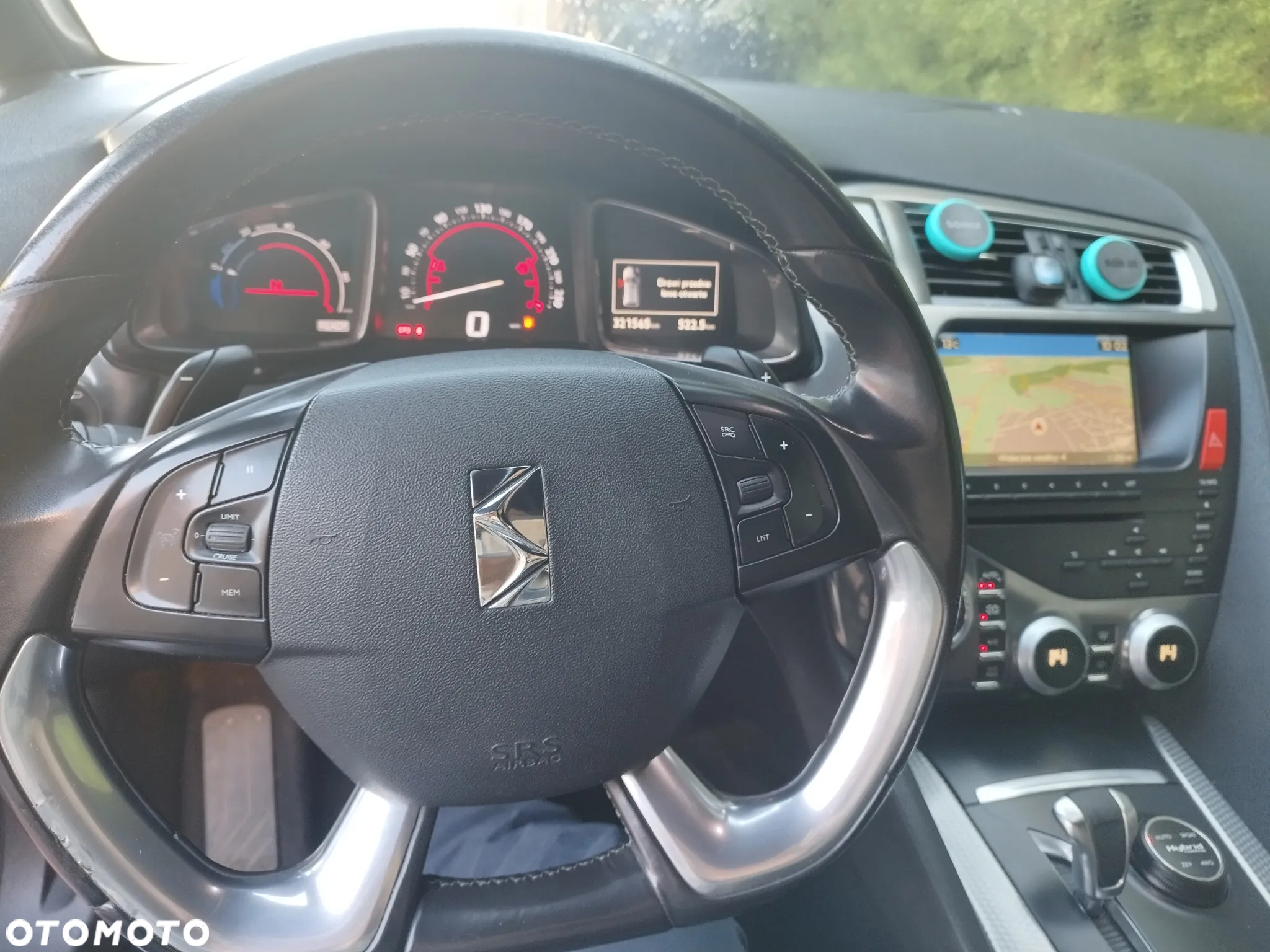 Citroën DS5 2.0 HDi Hybrid4 SportChic MCP - 8