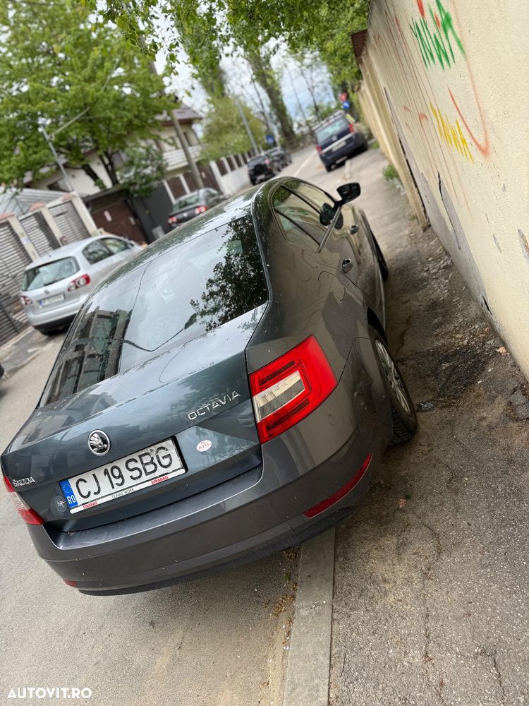 Skoda Octavia 1.6 TDI Style - 25