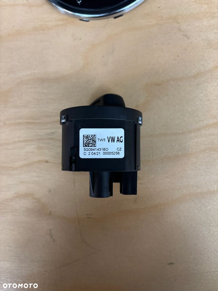 Vw Skoda Audi przełącznik świateł 5G0941431BD - 1