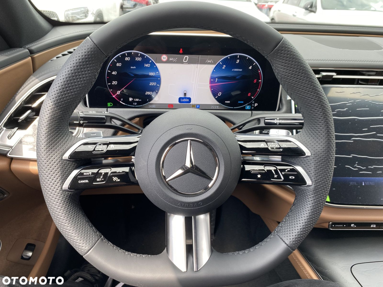 Mercedes-Benz Klasa E - 11