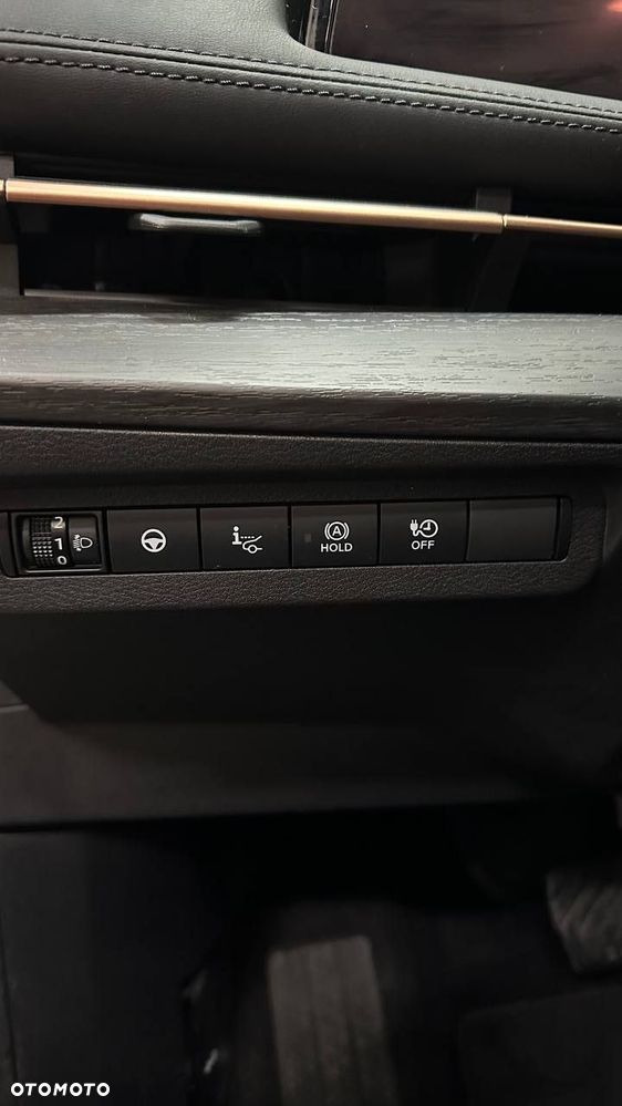 Nissan Ariya 63kWh Engage - 19