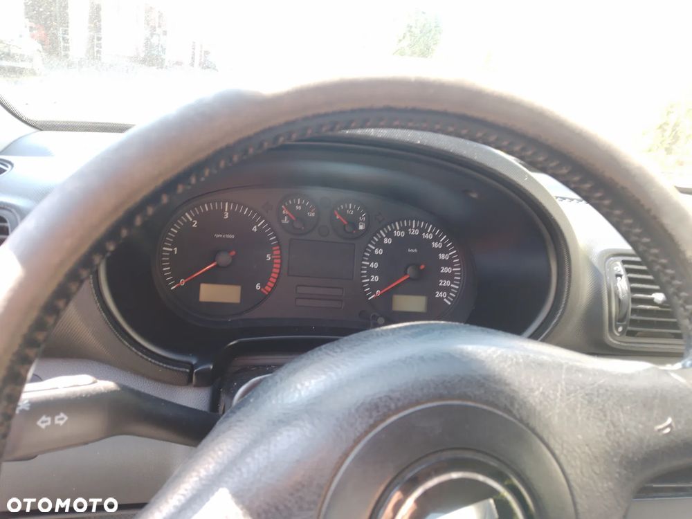 SEAT TOLEDO II 98-05 1.9 TDI  FOTEL PRAWY LEWY KANAPA - 23