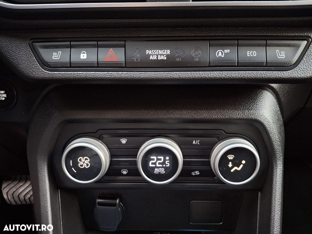 Dacia Sandero TCe 90 CVT Journey - 18