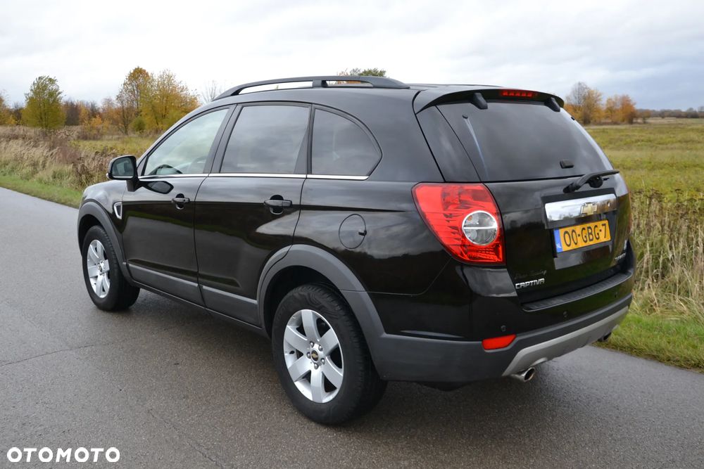 Chevrolet Captiva 2.4 LS - 14