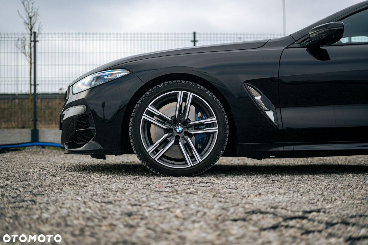 BMW Seria 8 M850i xDrive - 11